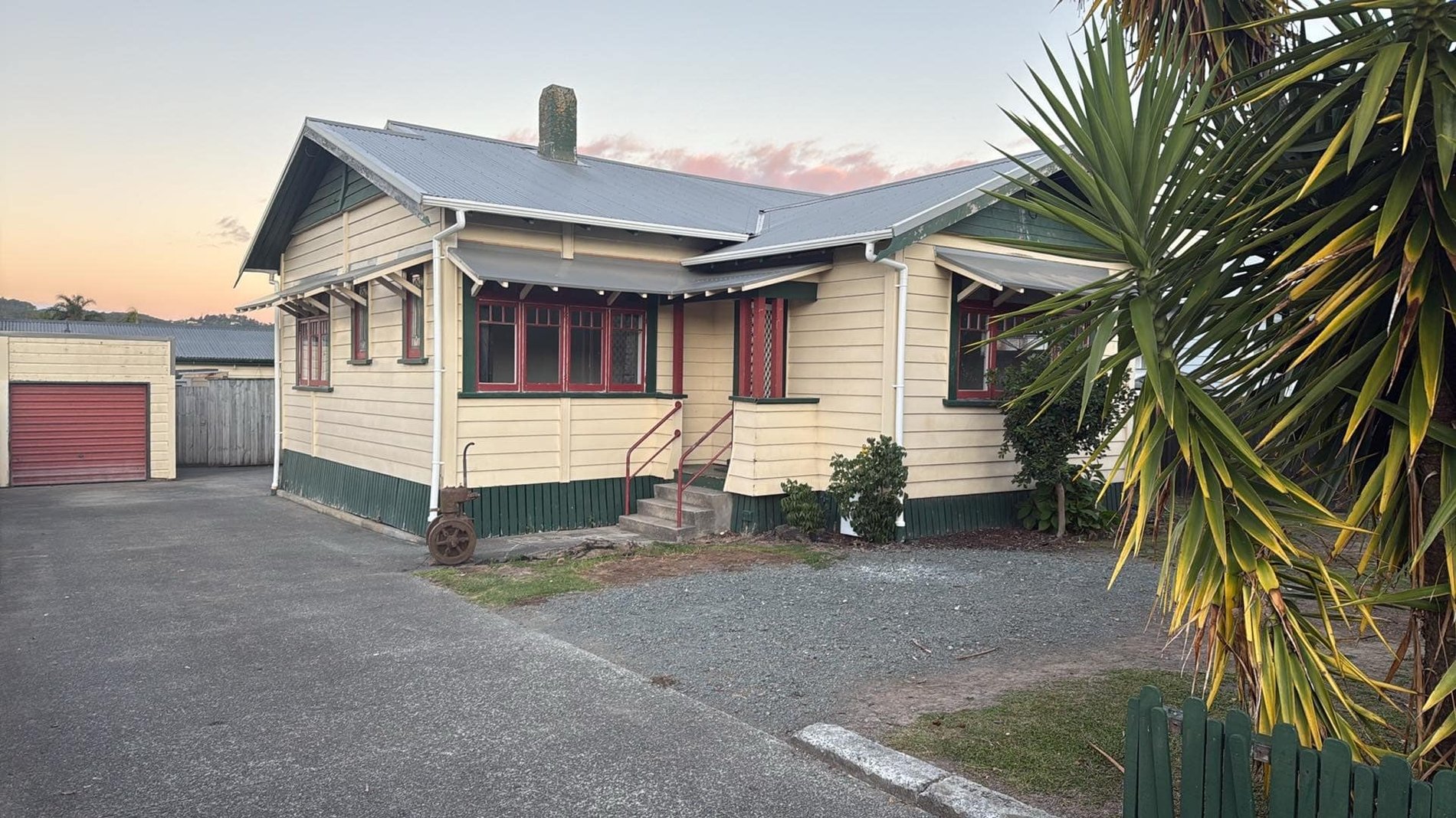 1 Bernard Street, Avenues 0110