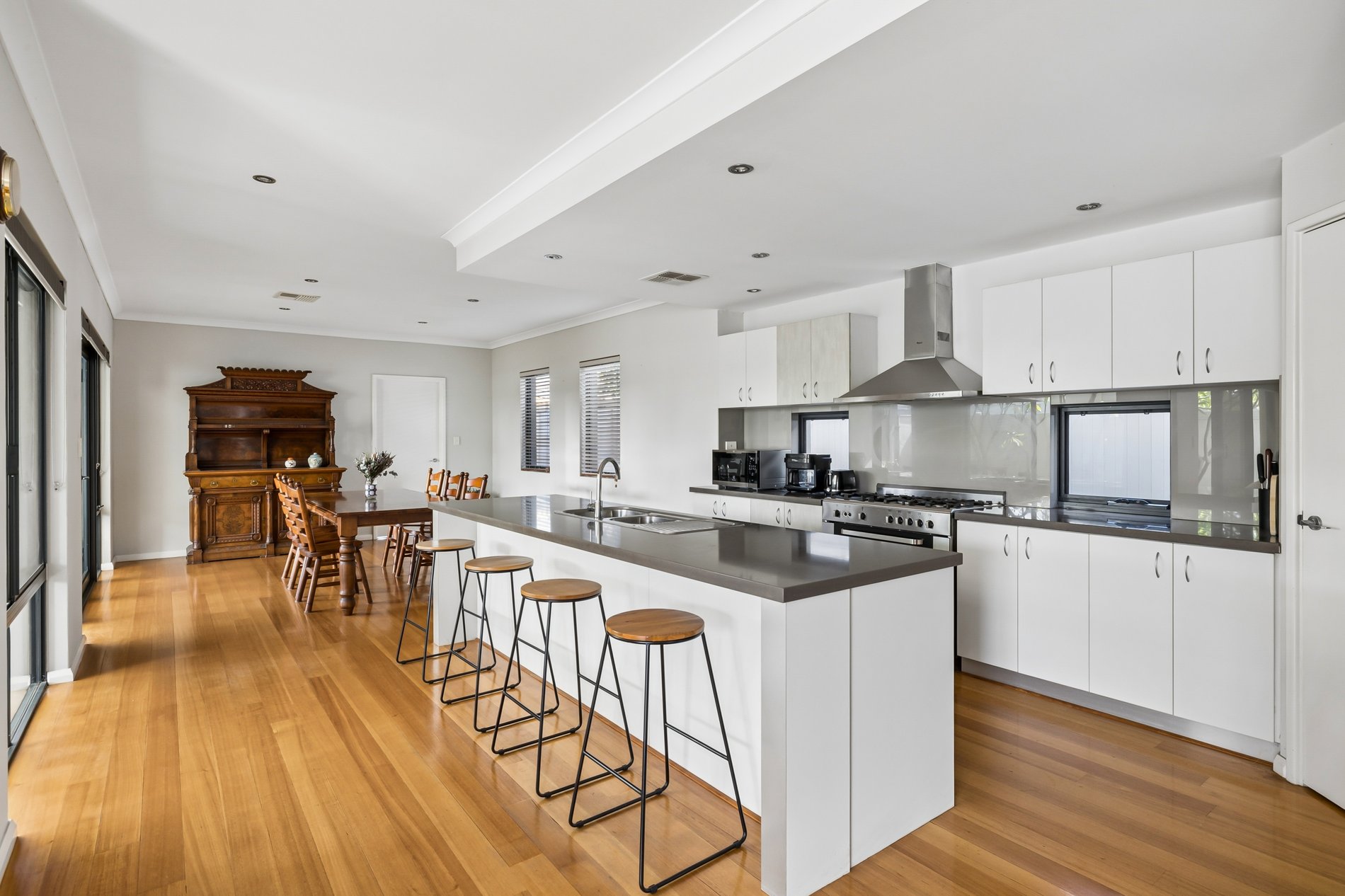 104/36 Tenth Avenue, MAYLANDS WA 6051, Maylands - Thumbnail 3