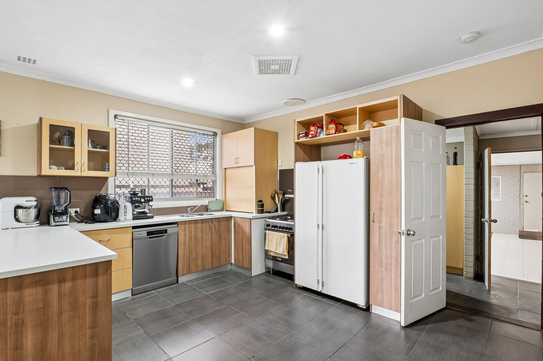 104/36 Tenth Avenue, MAYLANDS WA 6051, Maylands - Thumbnail 4