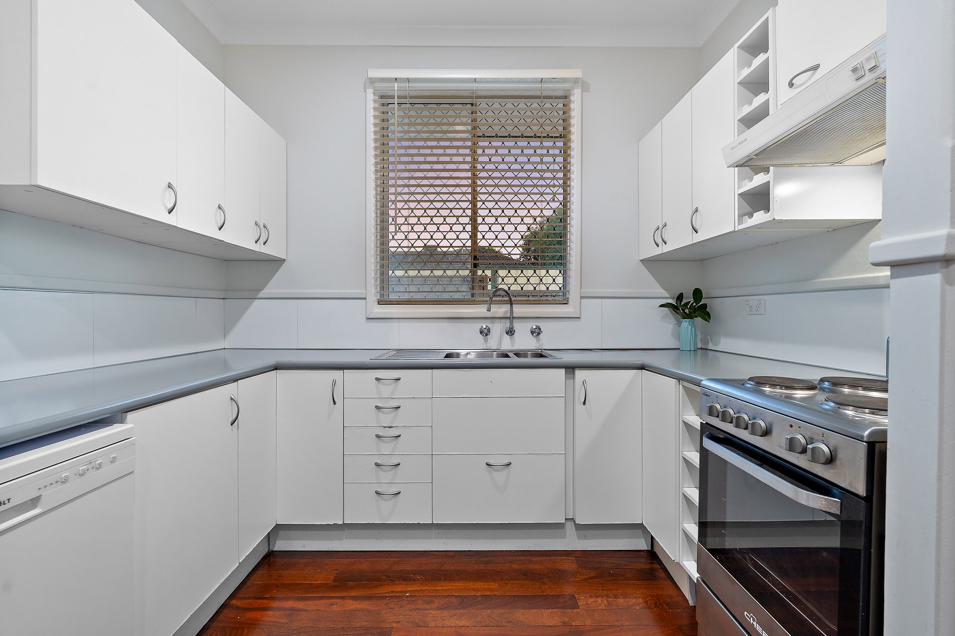 25 Eureka Road, WILSON WA 6107, Wilson - Thumbnail 5
