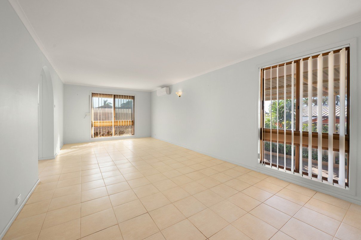 64 Hillview Drive, DRUMMOND COVE WA 6532