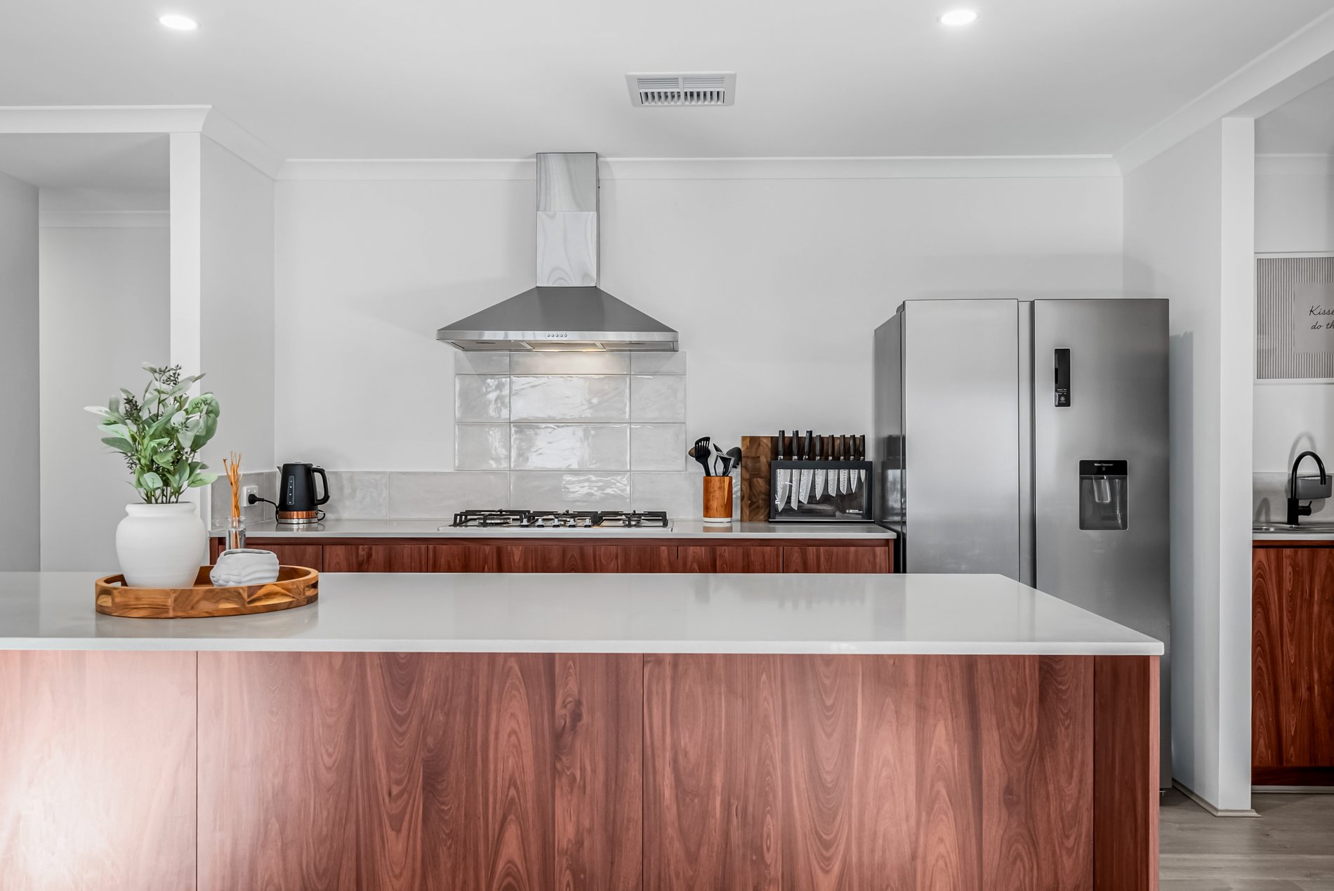 24 Leopard Road, BANKSIA GROVE WA 6031