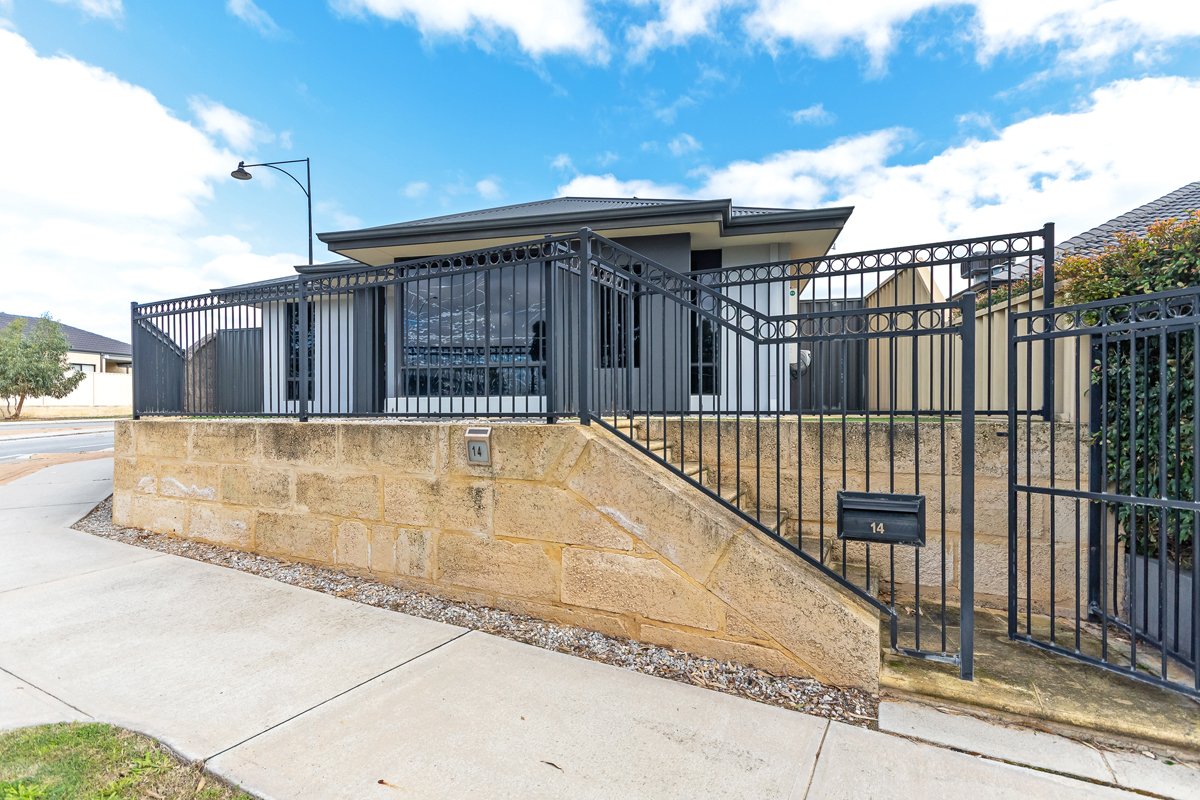 14 Clipstone Parkway, BUTLER WA 6036