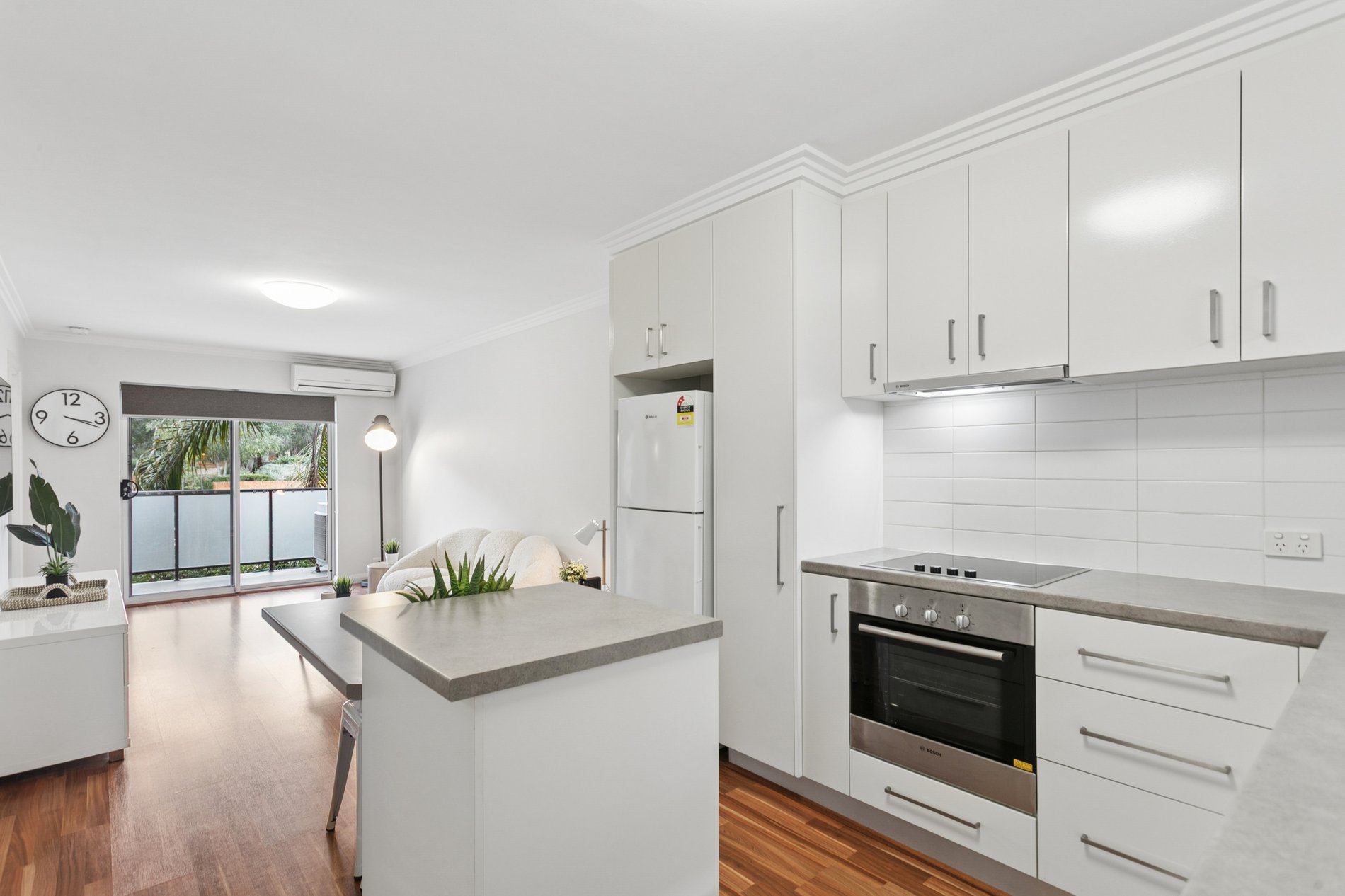 8/633 Hay Street, JOLIMONT WA 6014