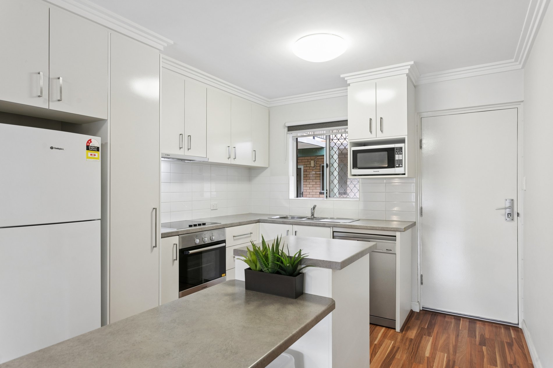 8/633 Hay Street, JOLIMONT WA 6014