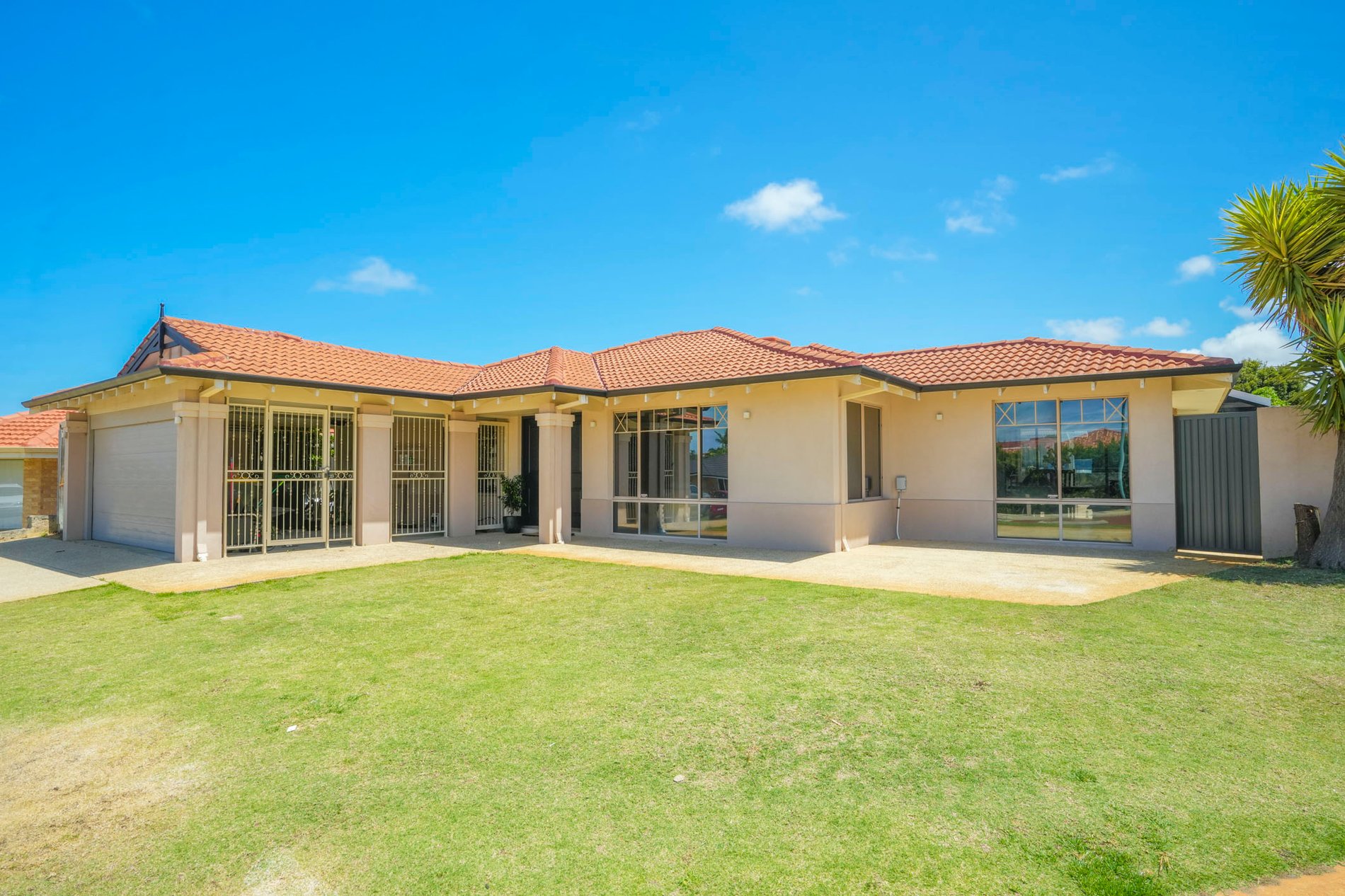 19 Shoalwater Parkway, ILUKA WA 6028