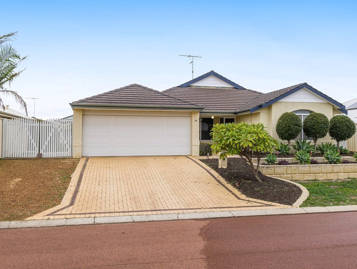 14 Devonshire Retreat, FALCON WA 6210