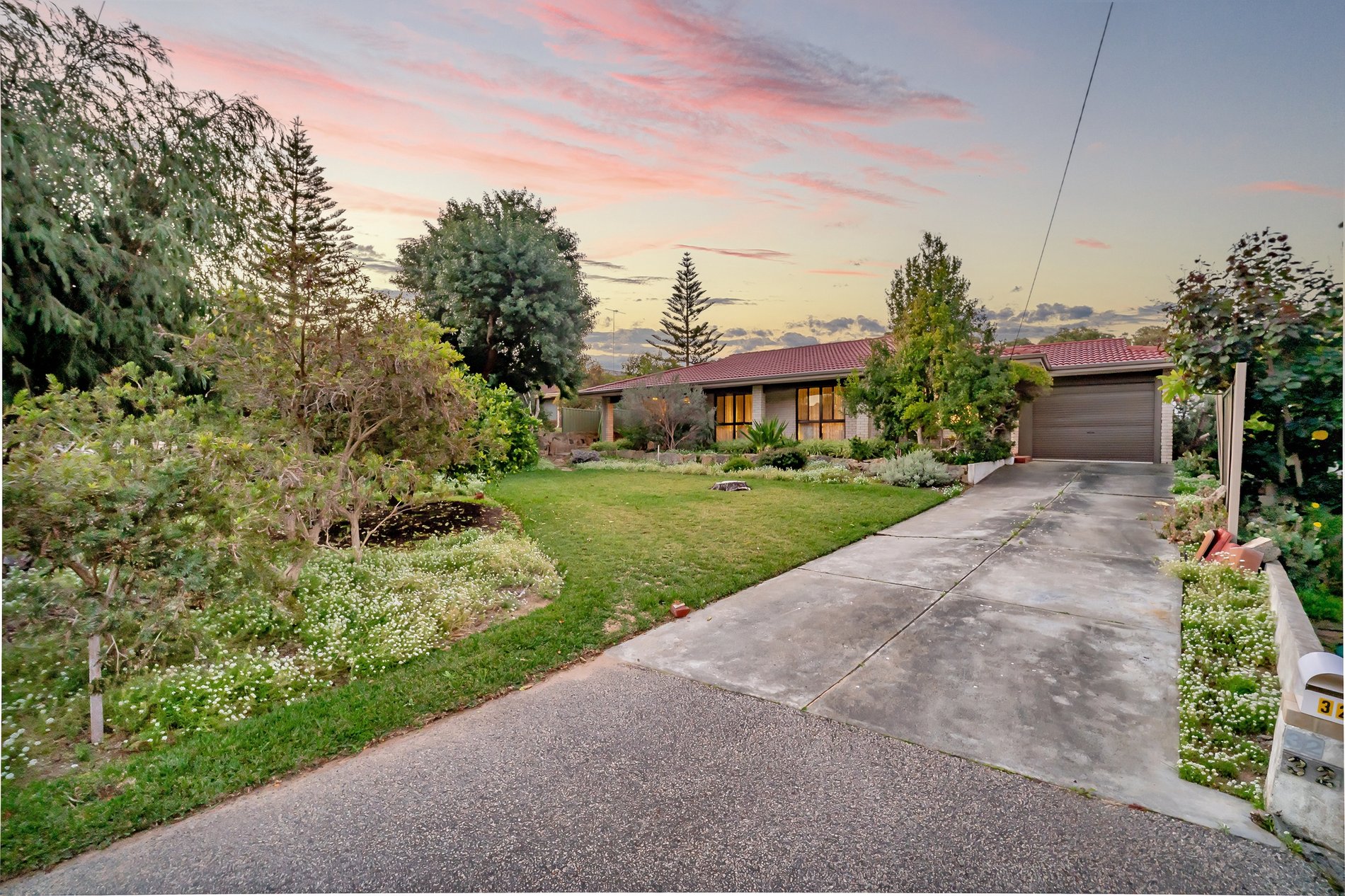 32 Hestia Place, SAN REMO WA 6210