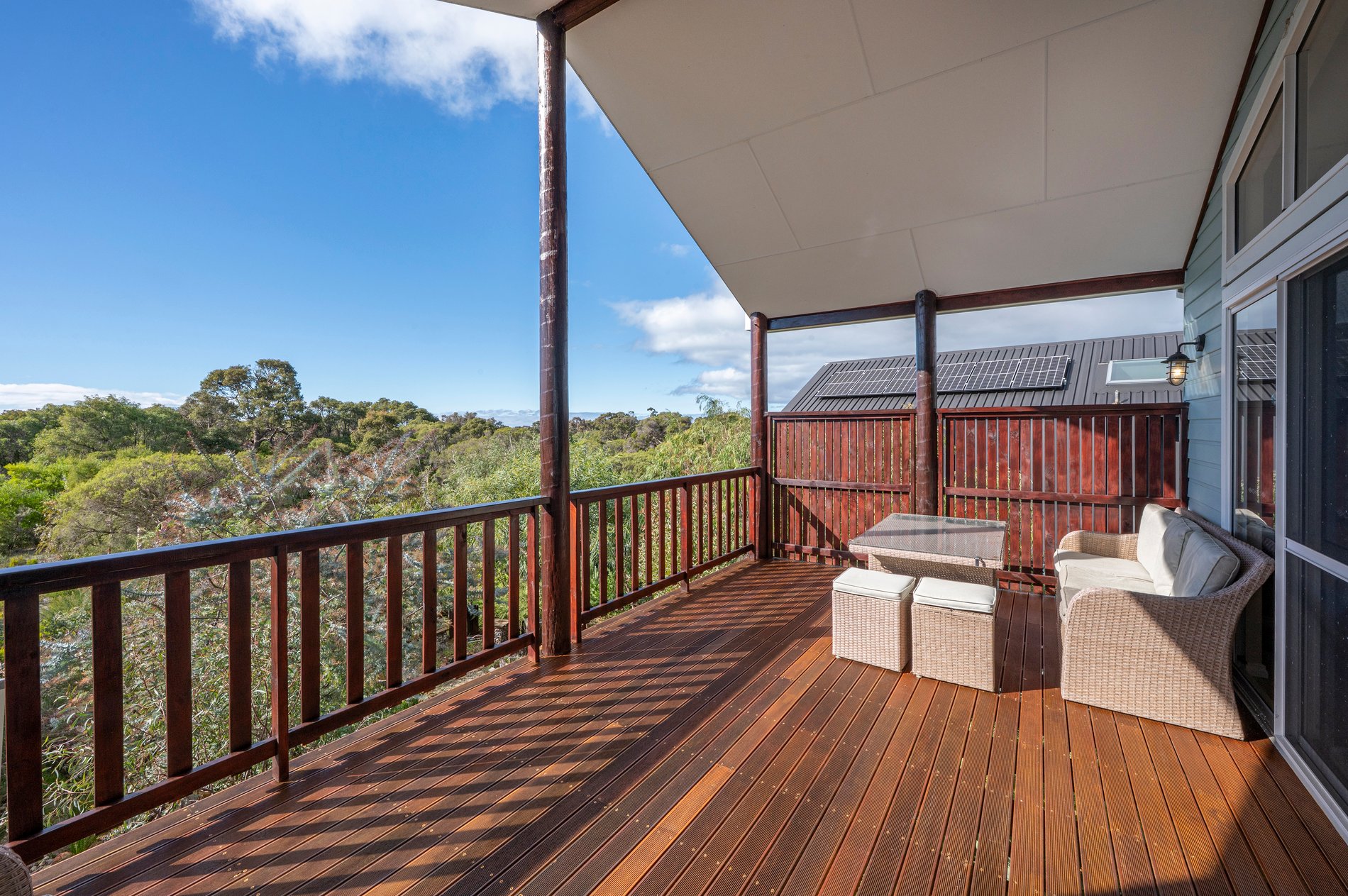 41 Martingale Drive, DUNSBOROUGH WA 6281