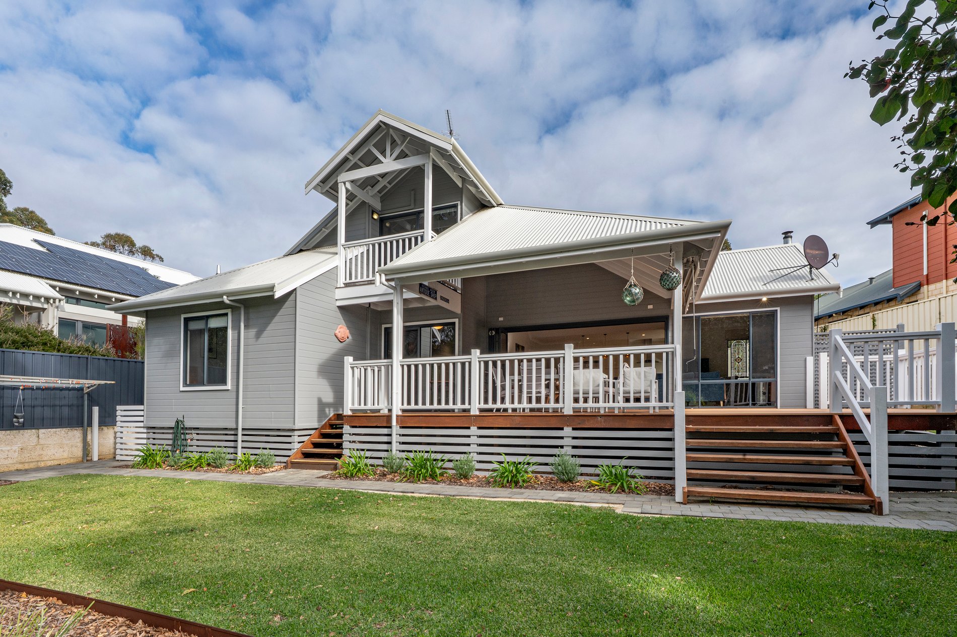 4 Toddy Place, DUNSBOROUGH WA 6281